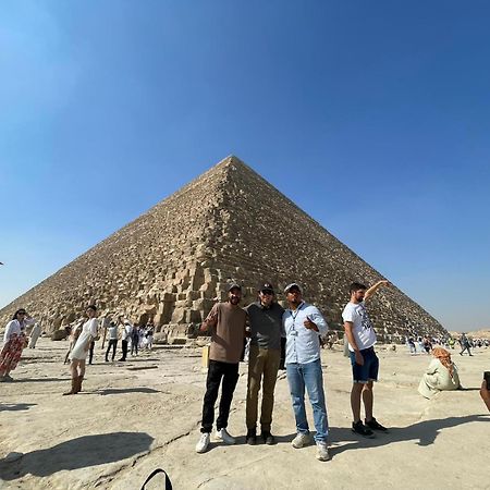 Momen Pyramids Inn Kafret el-Gabal Eksteriør billede